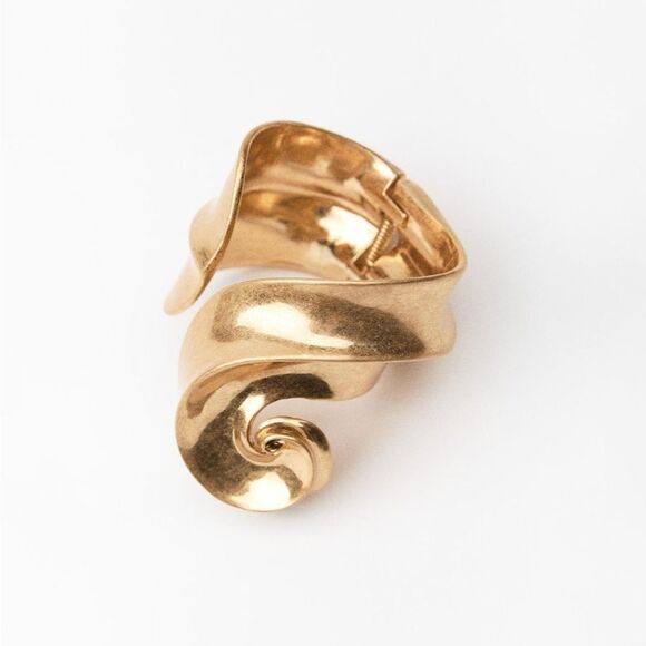 Zara Jewelry - Bracelet statement bracelet A583